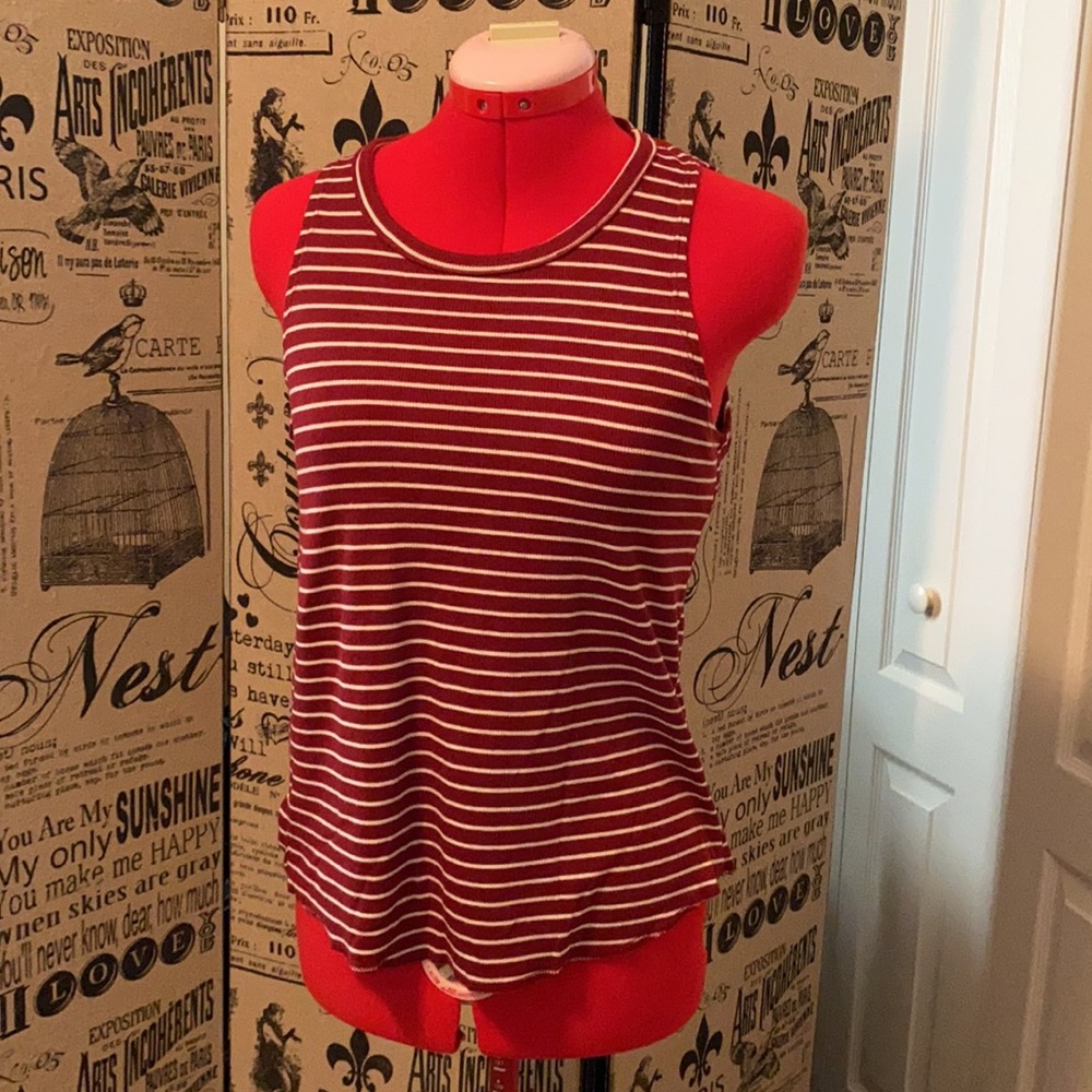 3/$12 SALE🌈striped tank open back